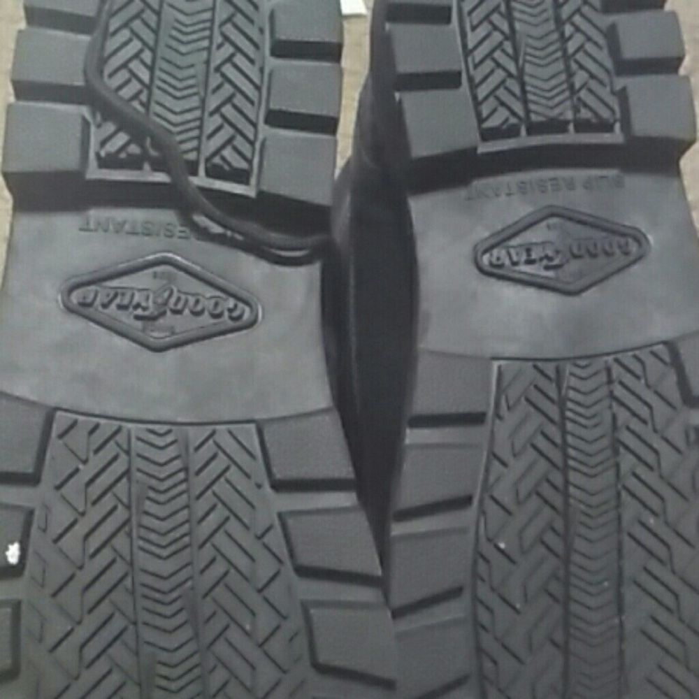 Boots - Picture 2 of 4